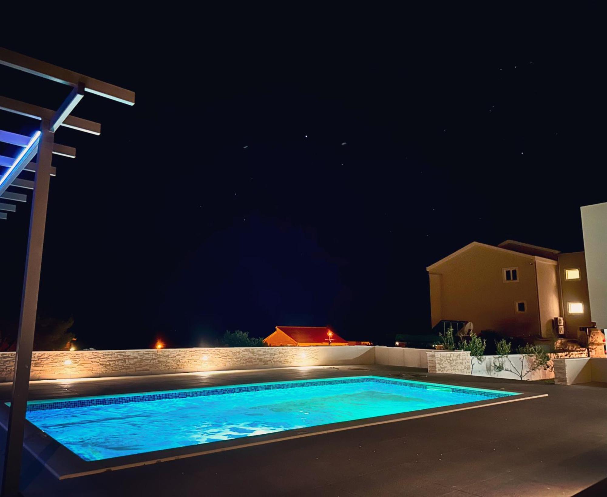 Apartments Zaja سيغيت فغانييتْسا المظهر الخارجي الصورة